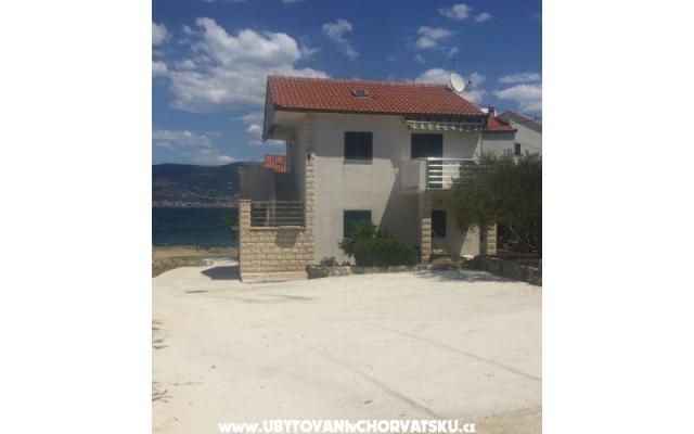 Apartmani Buljan Trogir-Slatine - smještaj Split Hrvatska