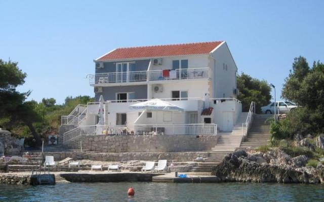 Apartmani Lea - smještaj Sreser Hrvatska