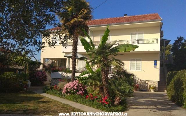 Apartmani Nadinić - smještaj Sukošan Hrvatska