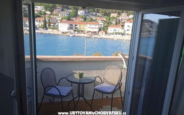 Apartmani Toni - smještaj Tisno Hrvatska