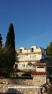 Apartmani Marko - smještaj Tisno Hrvatska