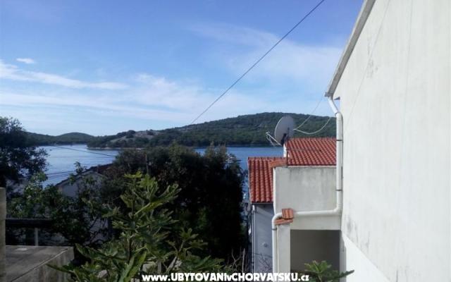 Apartman Jazina - smještaj Tisno Hrvatska