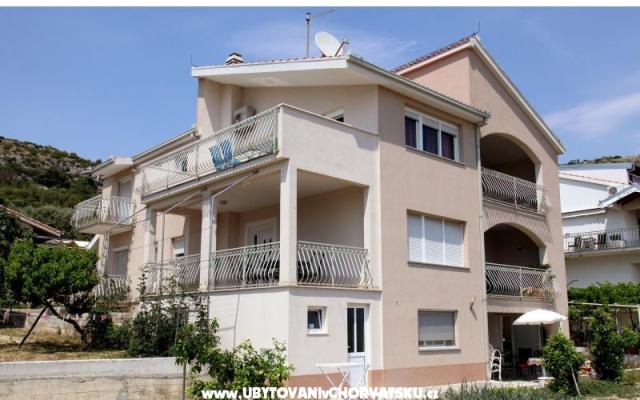 Apartmani Perišić - smještaj Trogir Hrvatska