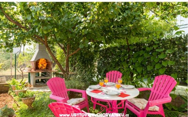 Apartmani Slatinka - smještaj Trogir Hrvatska
