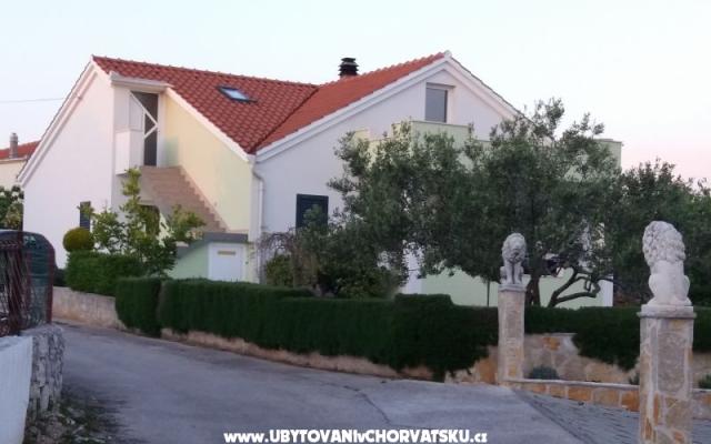 Apartman Tone - smještaj Trogir Hrvatska