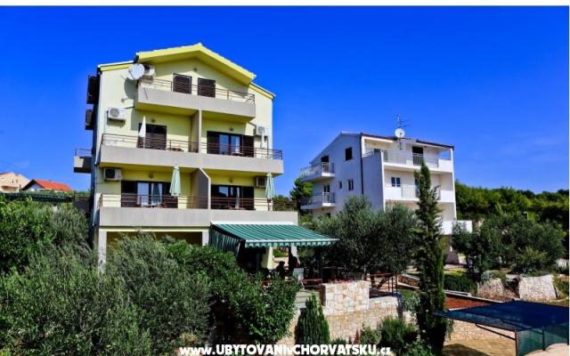 Apartmani Aniva - smještaj Trogir Hrvatska
