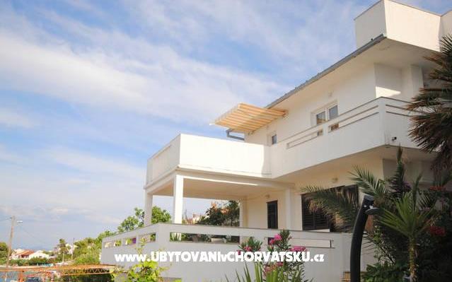 Apartmani Neva - smještaj Trogir Hrvatska