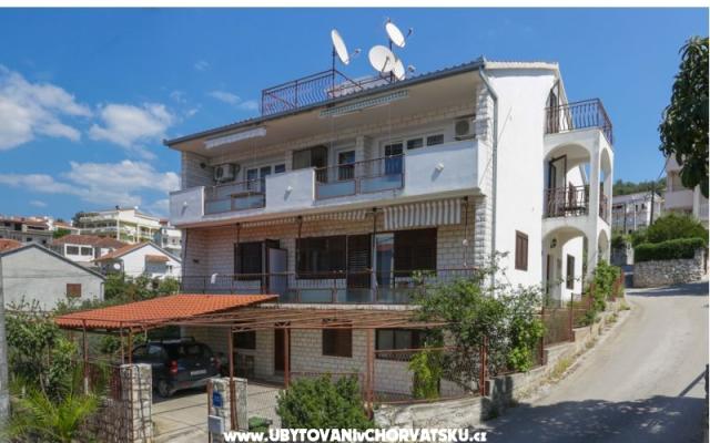 Apartmani Leila - smještaj Trogir Hrvatska