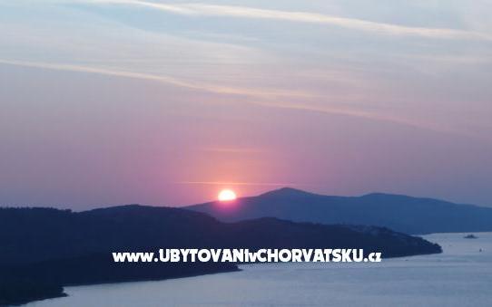 Apartmani Anamaria - smještaj Trogir Hrvatska