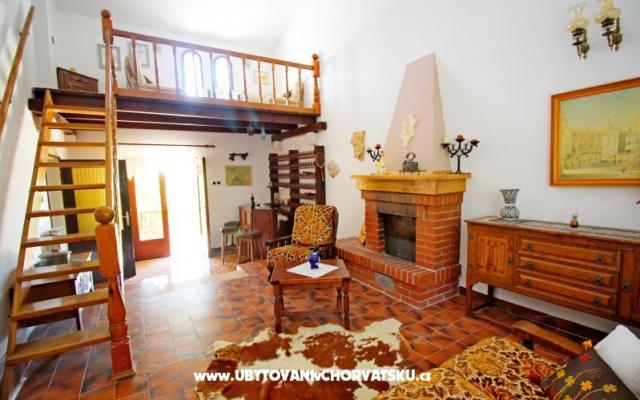 Apartmani NIKA - smještaj Trogir Hrvatska