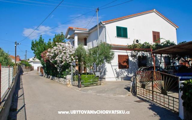 Apartmani Ruža - smještaj Trogir Hrvatska
