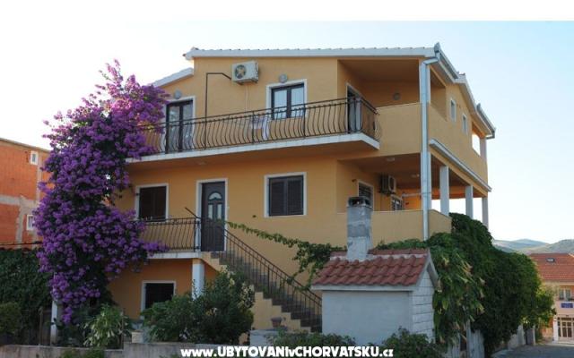 Apartmani Duka - smještaj Trogir Hrvatska