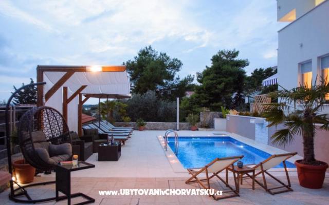 Apartmani Villa Aurora - smještaj Trogir Hrvatska