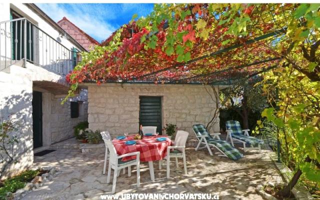 Apartmets Villa Maslina - smještaj Trogir Hrvatska
