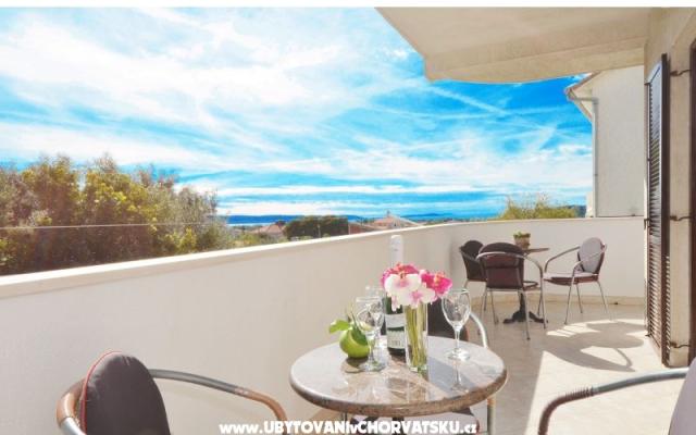 Apartmani Damir - smještaj Trogir Hrvatska