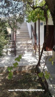 Kuća za odmor Mirjana - smještaj Trogir Hrvatska