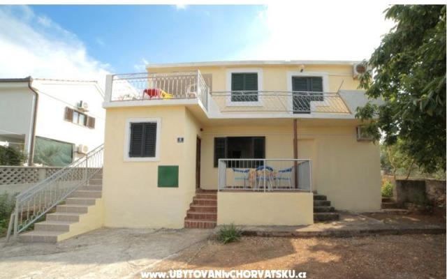 Kuća za odmor Slatina - smještaj Trogir Hrvatska