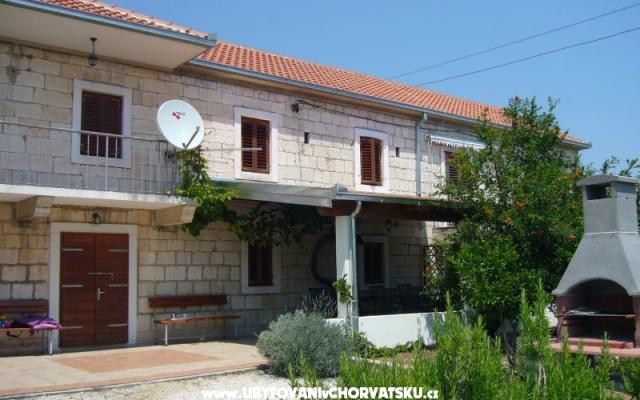 Stara kuća - smještaj Trogir Hrvatska