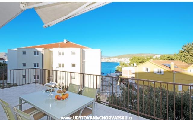 Varga - smještaj Trogir Hrvatska