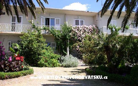 Apartmani Ognjen Lalić - smještaj Tučepi Hrvatska