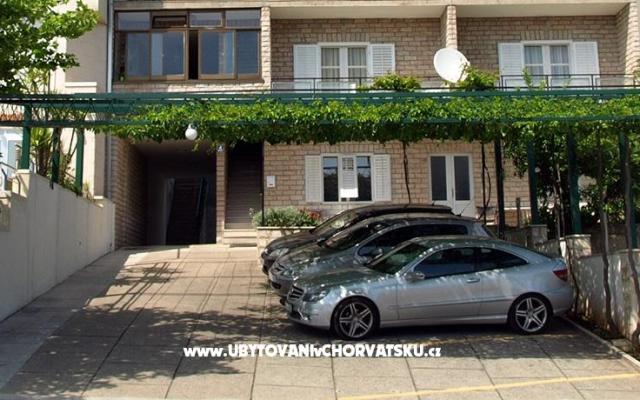 Apartmani Mali raj - smještaj Tučepi Hrvatska
