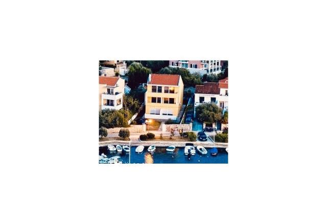 All Beachfront  - smještaj otok Ugljan Hrvatska