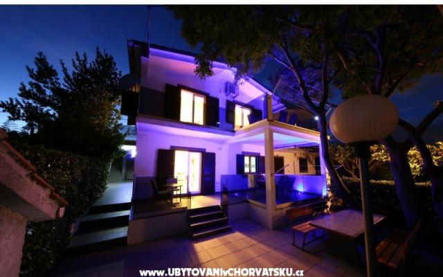 Apartmani Diana **** - smještaj otok Ugljan Hrvatska