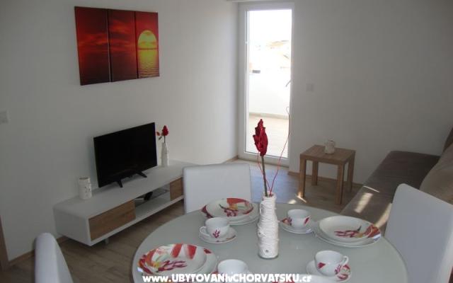 Apartmani Longin - smještaj otok Ugljan Hrvatska