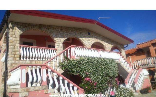 Apartmani Leček - smještaj otok Vir Hrvatska