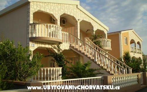 Apartmani Bermanec - smještaj otok Vir Hrvatska