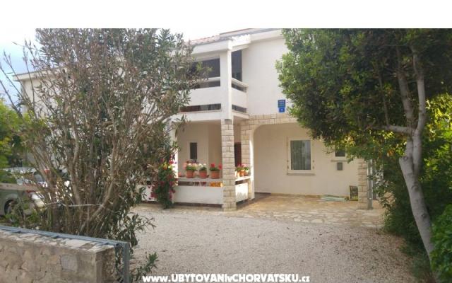Apartmani Milka Vir - smještaj otok Vir Hrvatska