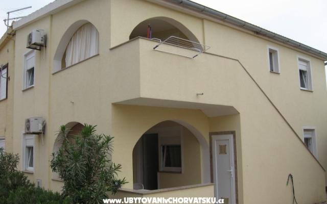 Apartmani otok Vir - smještaj otok Vir Hrvatska