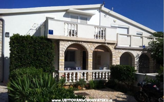 Apartman IVA - VIR - smještaj otok Vir Hrvatska