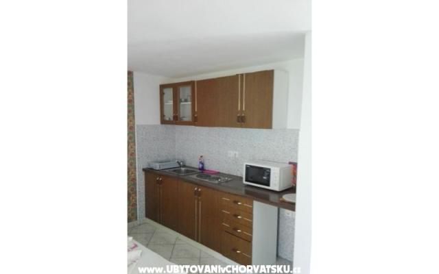 Apartmani Anamaria - smještaj otok Vir Hrvatska