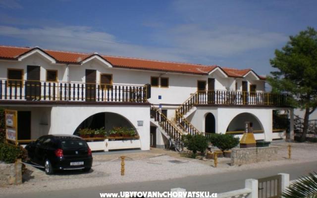 Apartmani Pogacic - smještaj otok Vir Hrvatska