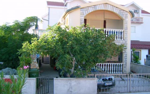 Ježinec Apartman - smještaj otok Vir Hrvatska