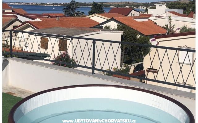 JACUZZI Family Apartman - smještaj otok Vir Hrvatska