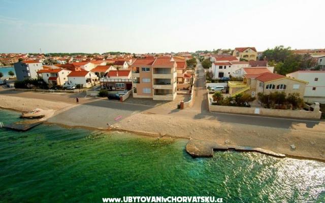 APARTMAN - smještaj otok Vir Hrvatska