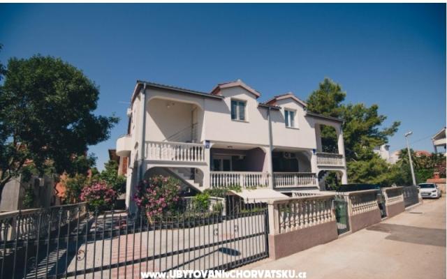 Ana Apartmani - smještaj Vodice Hrvatska