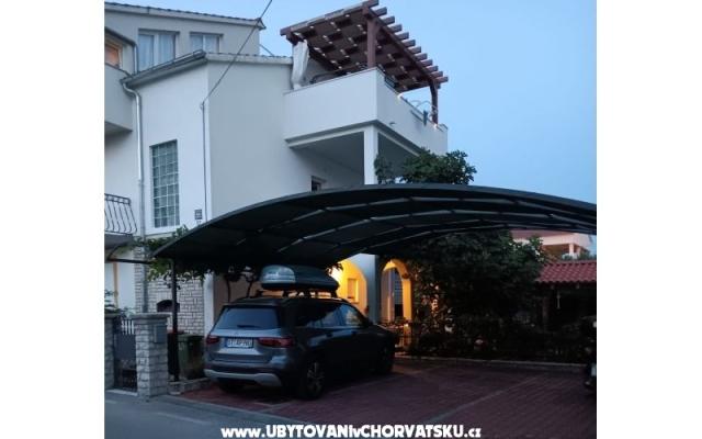 Apartman Viola - smještaj Vodice Hrvatska