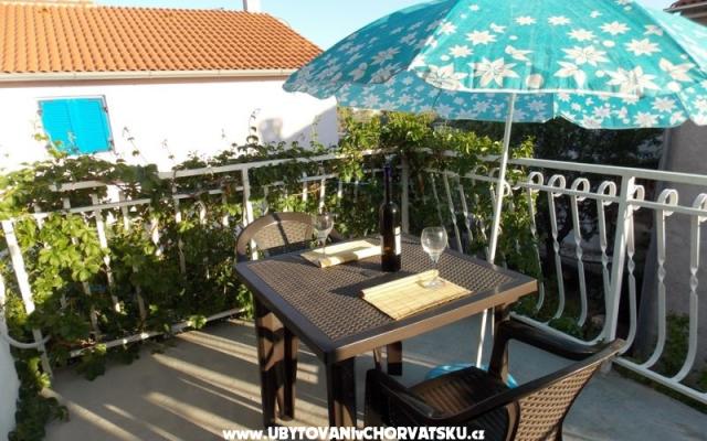 Apartmani Bakmaz - Vodice - smještaj Vodice Hrvatska