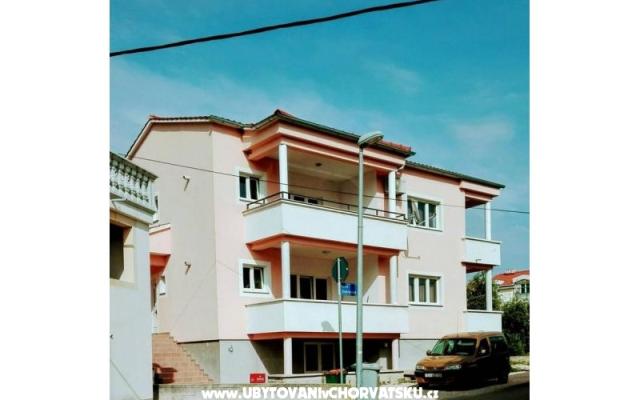 Apartmani Škugor - smještaj Vodice Hrvatska