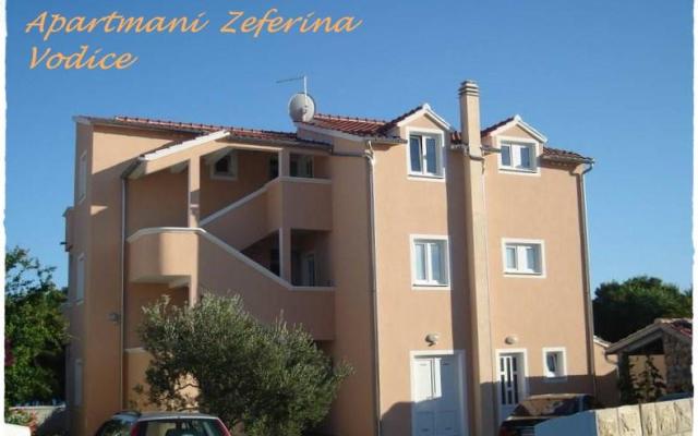 Apartmani Zeferina - smještaj Vodice Hrvatska