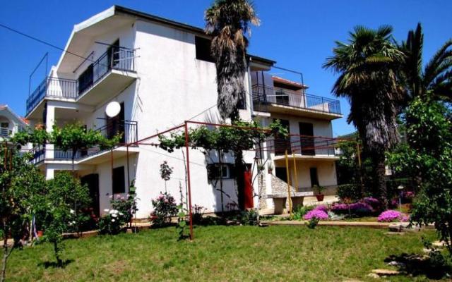 Apartmani Zvonimir - smještaj Vodice Hrvatska