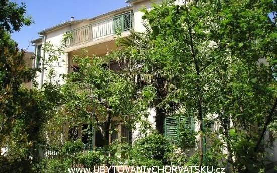 Apartmani Katarina - smještaj Vodice Hrvatska