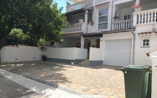 Apartmani Barbin - smještaj Vodice Hrvatska