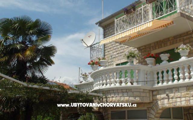 Apartmani Vučak - smještaj Vodice Hrvatska