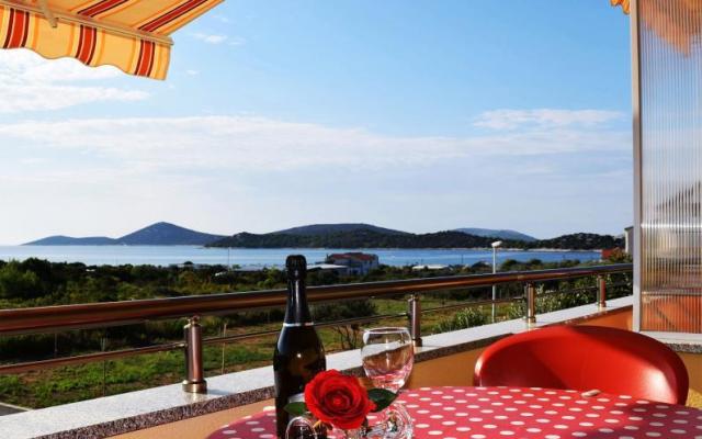 Iva Apartmani - smještaj Vodice Hrvatska