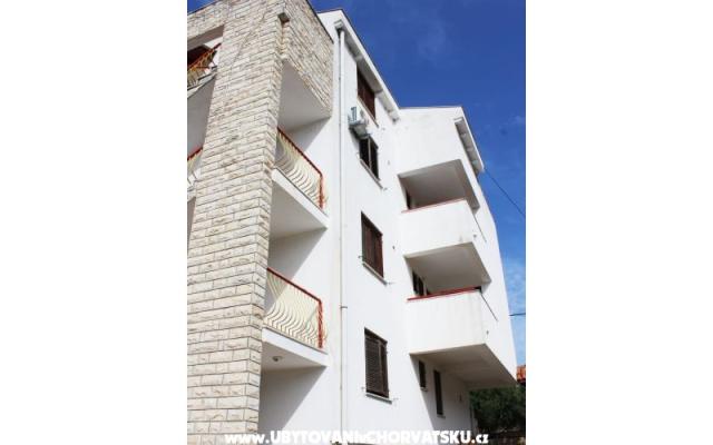 Malibis - smještaj Vodice Hrvatska