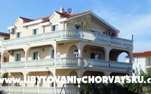 Villa Dolmar - smještaj Vodice Hrvatska